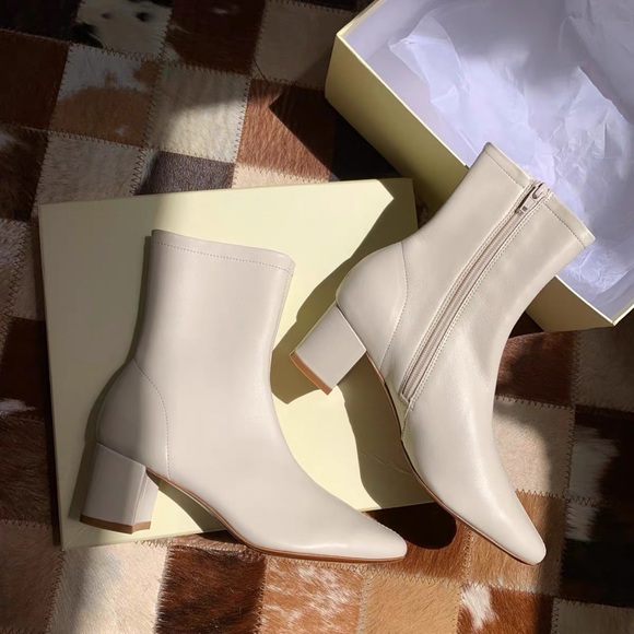 Leather boots - Picture 1 of 4